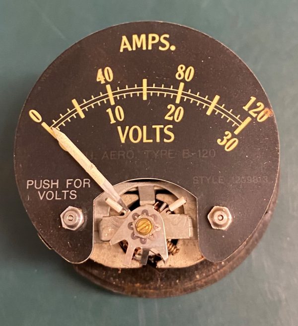 (Q7) 0-30 V, 120 Amps Volt Ammeter