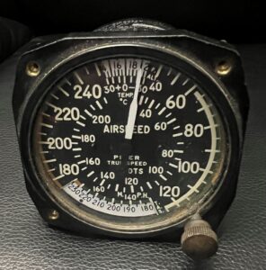 (Q5) True Airspeed Indicator, 541, Aeromarine Instruments